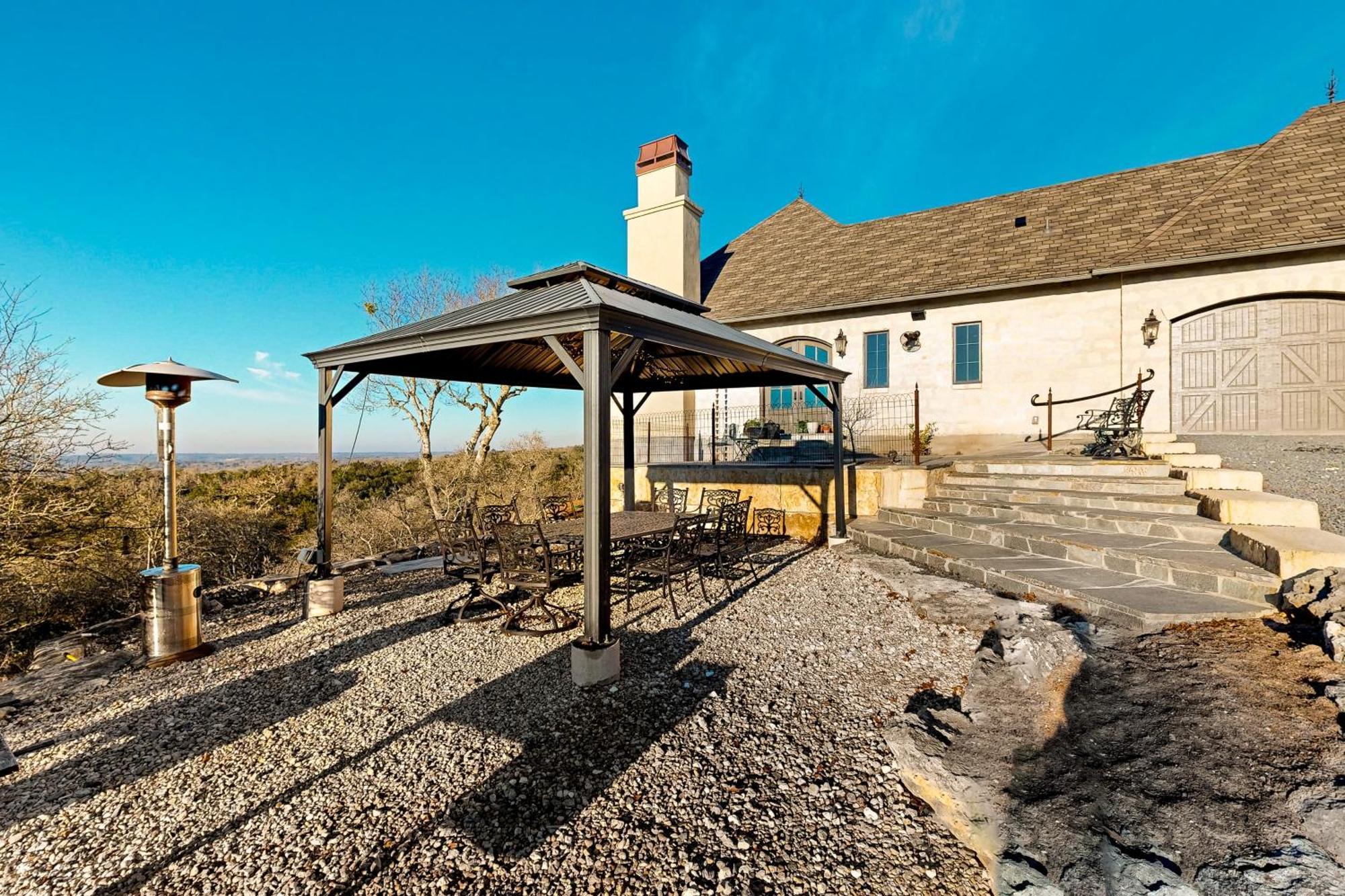 Lone Star Leisure Apartment Luckenbach Exterior photo